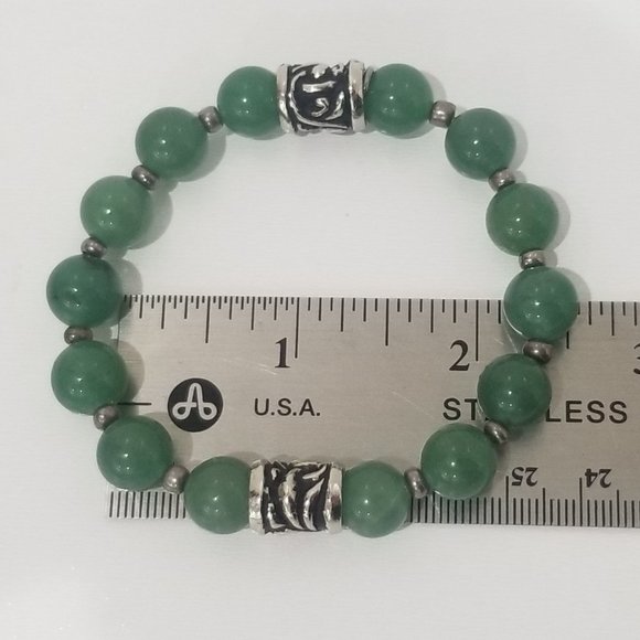 Feel Good™ - 8” Elastic Green Jade Fortunato Bracelet - Picture 7 of 7